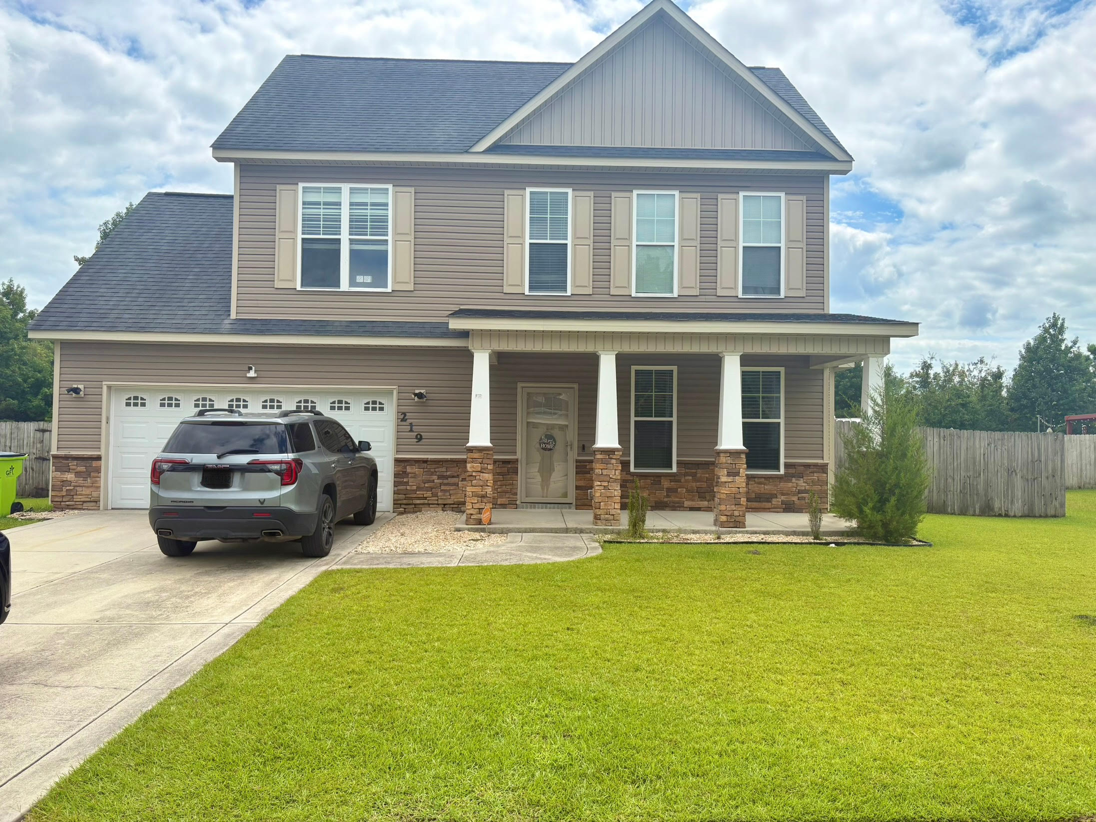 219 Hidden Oaks Drive
