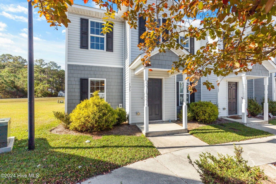 Property main image